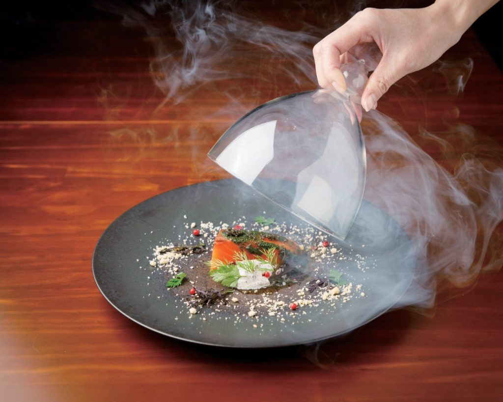 『瓦町ｄｉｎｉｎｇ　Ｔｕｒｔｌｅｓ』大切な人の想いを受け継いだ唯一無二のフレンチダイニングが誕生