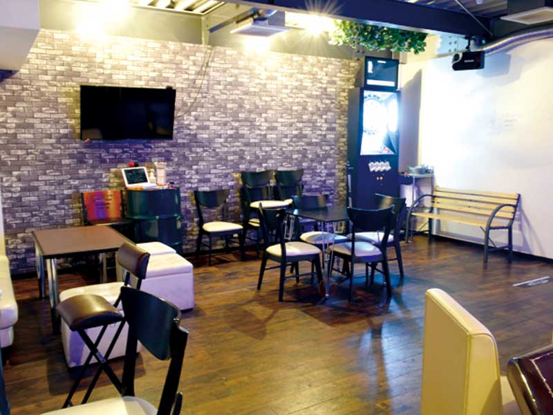 お酒を飲みながらスポーツを楽しめるBARがOPEN！