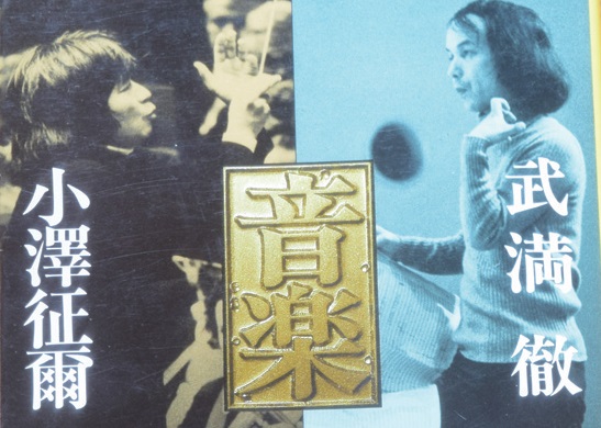 こだわりの本や写真集がスタンバイ♪素敵な世界へご案内