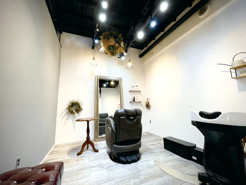 マンツーマンのアットホームサロン！