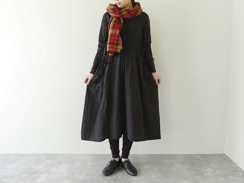 シンプルで着心地のいい セレクトで人気のお店！　