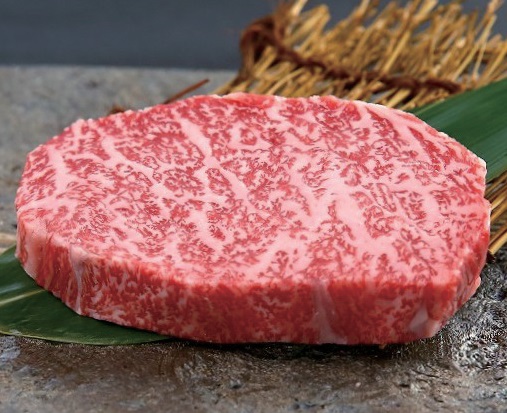 『ぴこぴこ精肉店　瓦町店』一頭買いだからこそできる価格が嬉しい♪A4ランク以上の宮崎牛を使った肉ランチ