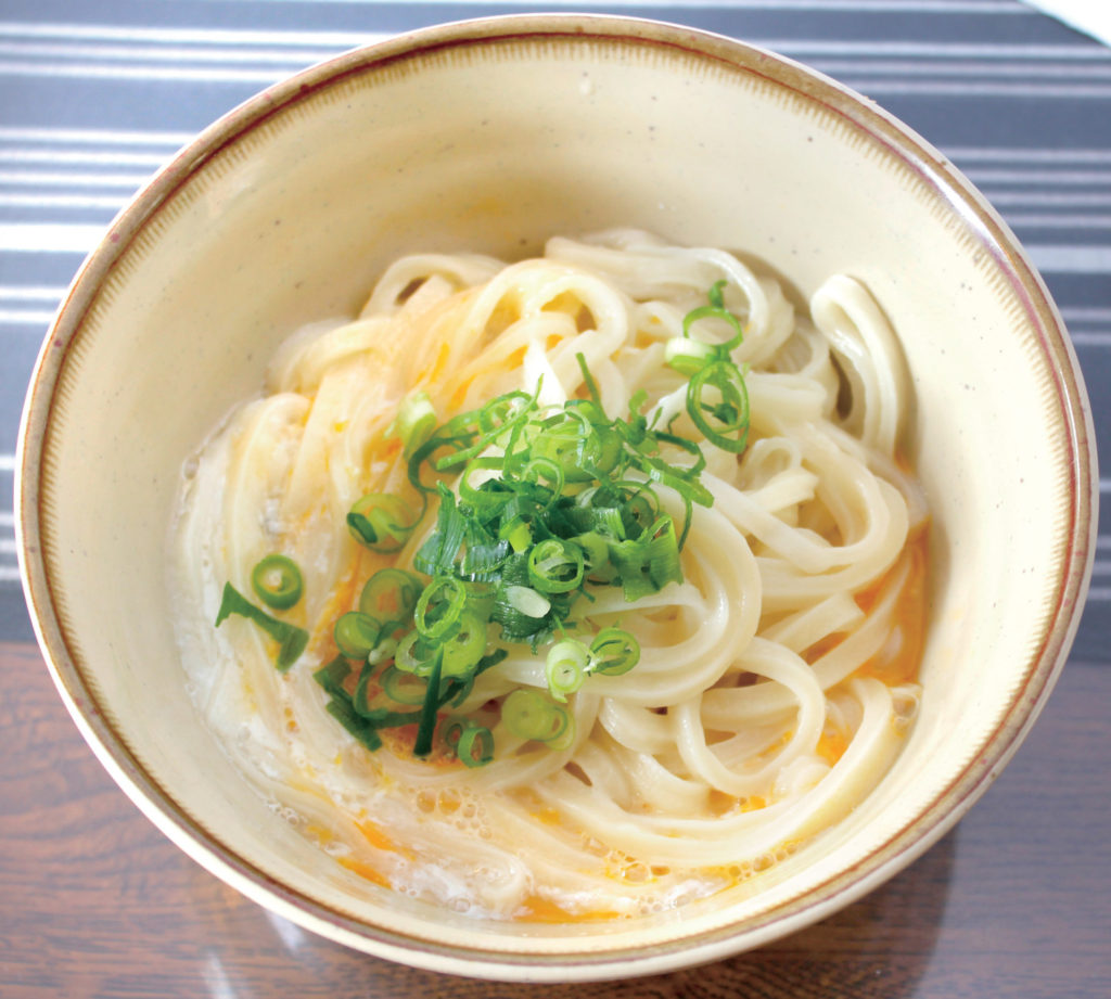 弾力のあるモッチリ細麺は名店の技を受け継いだ絶品うどん