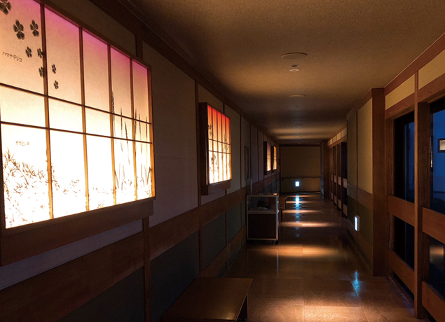 『琴弾廻廊 』有明浜を臨む『琴弾廻廊』が装い新たにリニューアル！