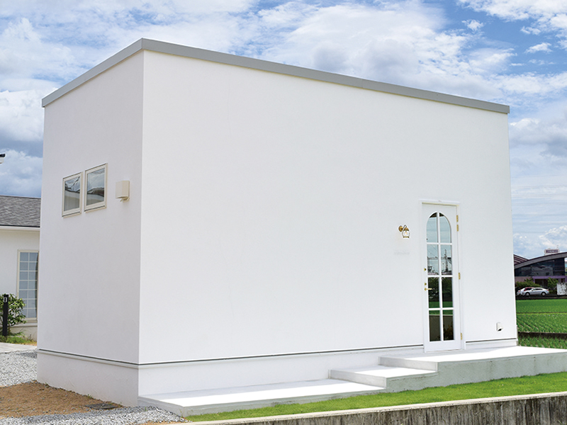 まっしろなキャンバスをイメージしたライフスタイルショップがOPEN!