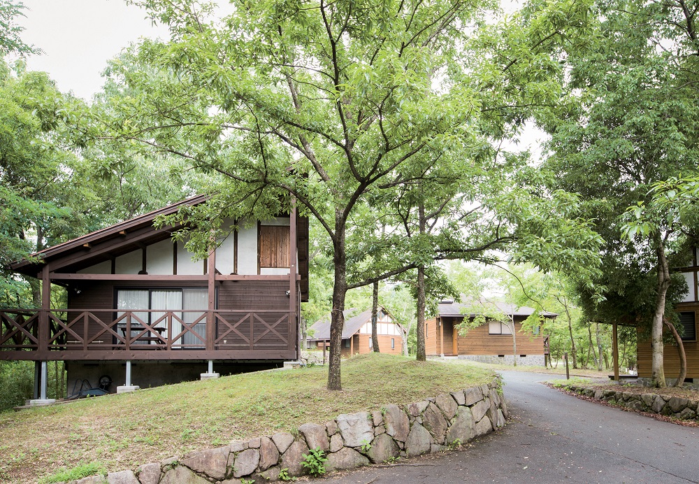 『国営讃岐まんのう公園 ホッ！とステイまんのう』日本オートキャンプ協会認定！最高グレード５つ星評価のキャンプ場!!キャンプはもちろんアウトドアイベントからブライダルまで