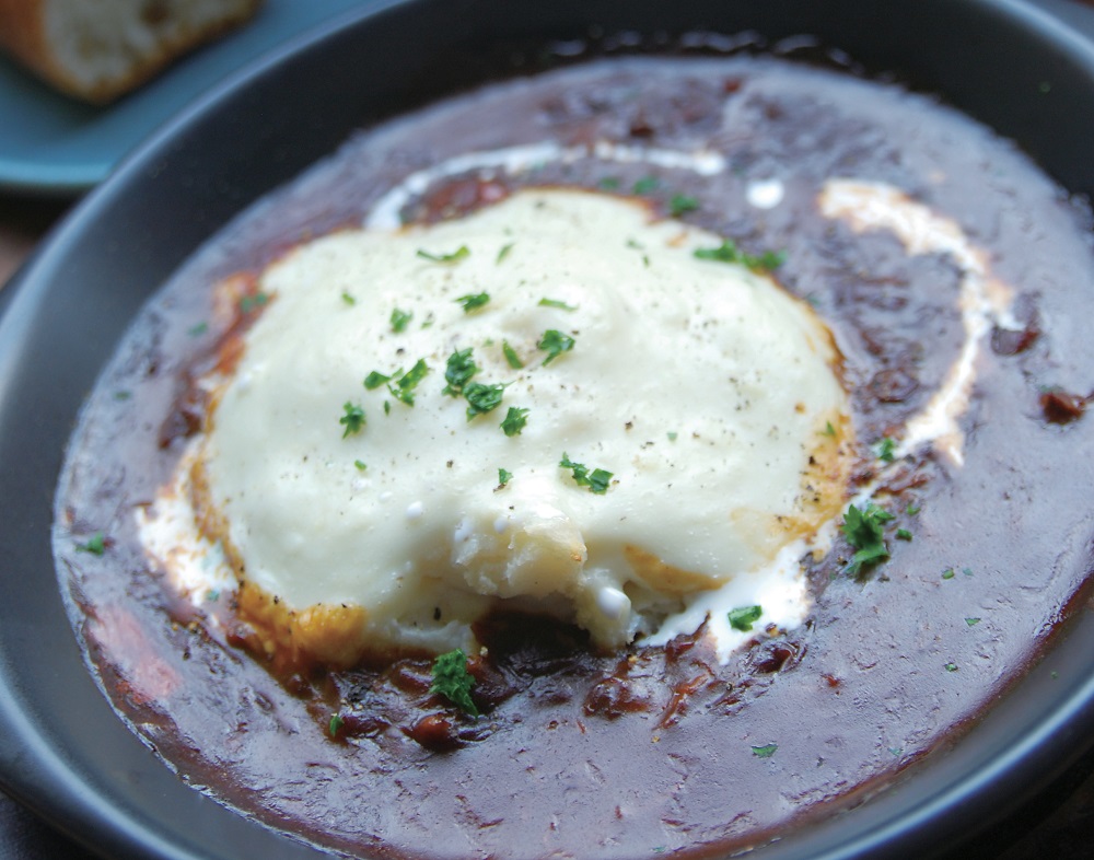 『REGAROBIS　レガロビズ』牛肉の3種の部位を絶妙にミックス♪こっくりとろける舌ざわりに夢中！