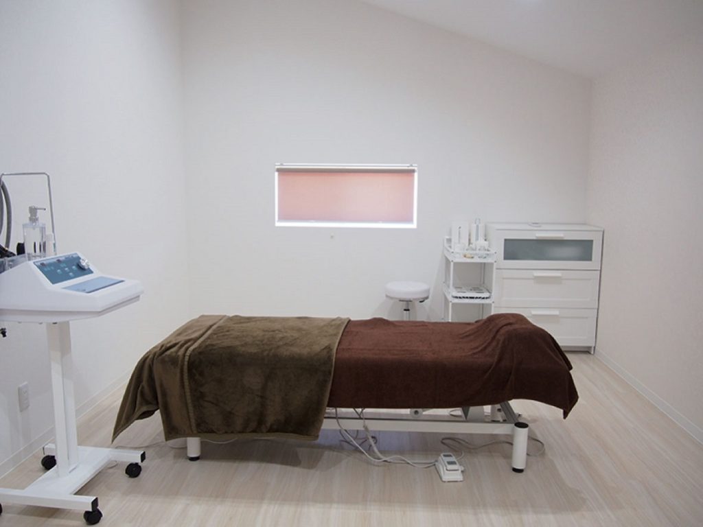 メスを使わない脂肪吸引で話題のメディセルでセルライト除去！