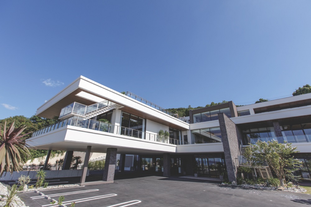 『ANOTHER STYLE』大人のゆとりを感じるファーストクラスカジュアルな１日を