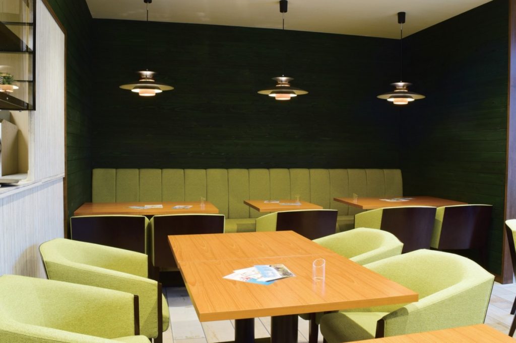 国分寺限定！季節のフルーツをふんだんに使用した逸品