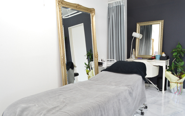 『EyeLash Salon cleaR』丁寧な施術とカウンセリングが特徴のまつエク専門店