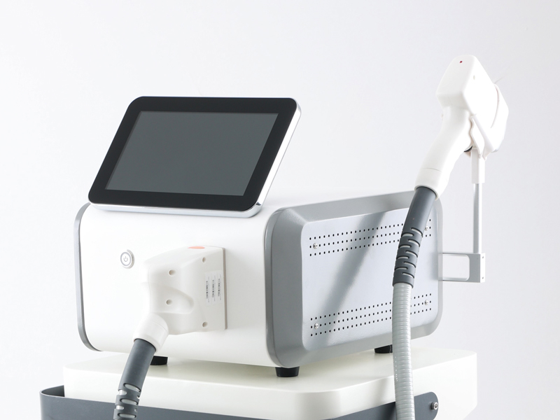 国産の最新LED脱毛器「クリアスキンLED」