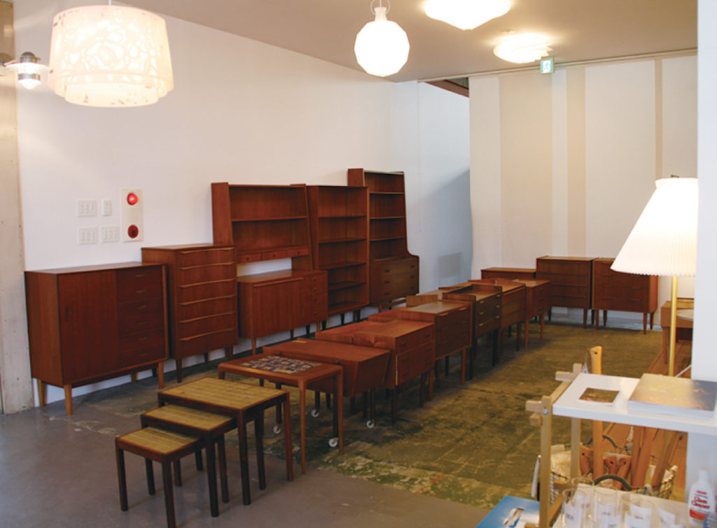 時を経ても色あせない本物の北欧家具をお届け