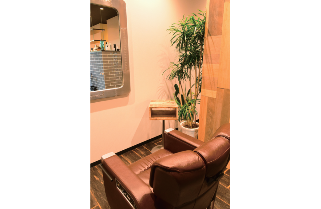 『HAIR BASE AZITO』大人の男性に贈る極上のリラックスタイム