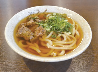 『味工房 六車』大衆的ながらワンランク上の料理に舌鼓！