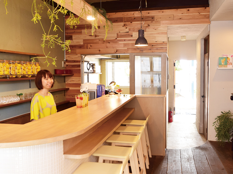 今宵はフルーツサワーで乾杯！オトナ女子限定BARが誕生