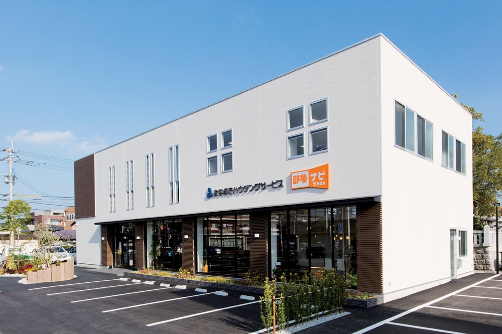 まるでカフェのような不動産ショップがOPEN！