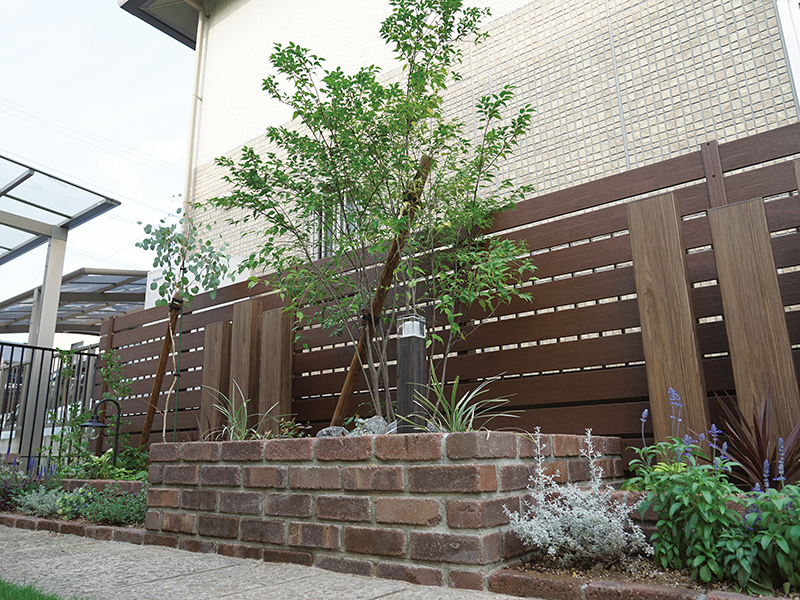 「お家はお家のプロ」に、「お庭はお庭のプロ」に相談を。