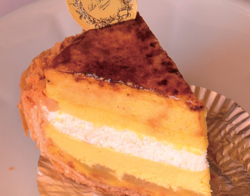 『フランス菓子工房　ラ・ファミーユ　本店』間もなく１５周年を迎える人気パティスリーが描く秋のケーキ