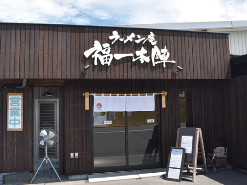 泡で楽しむ、新感覚のつけ麺！色々な食べ方で、自分なりの楽しみ方を見つけて♪