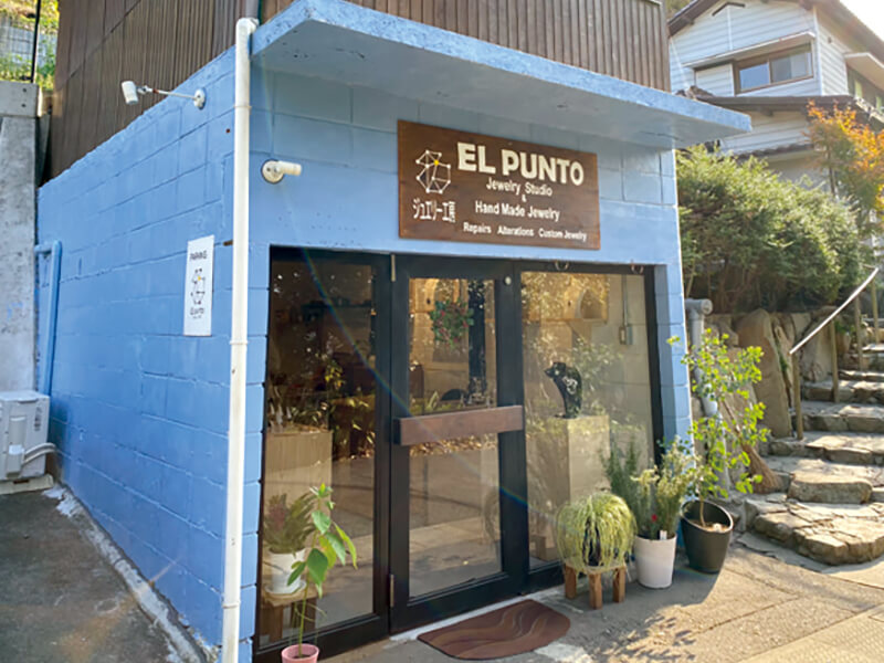 本場メキシコの彫金職人とデザイナー夫妻の工房！