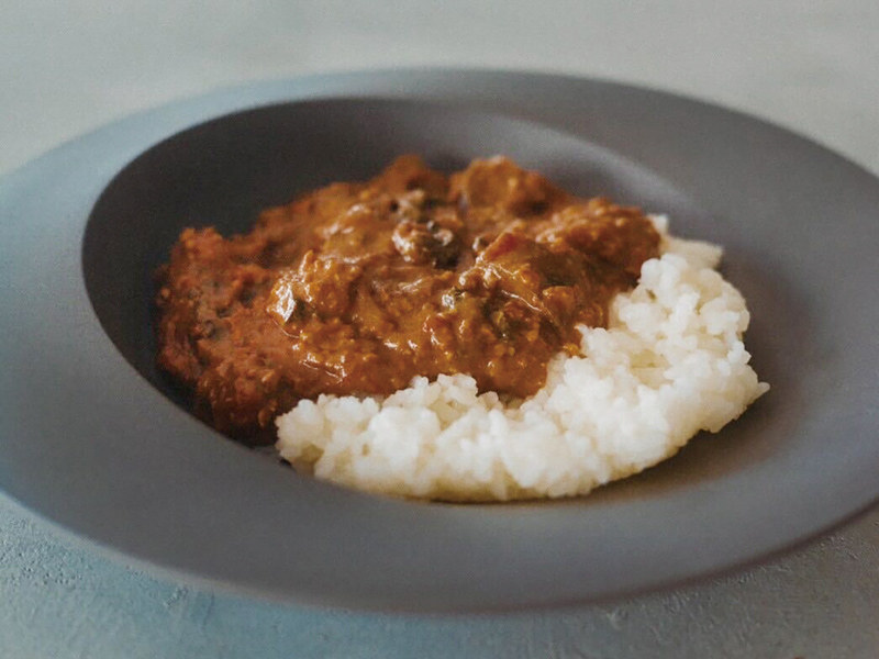 『PLUS ALPHA　プラスアルファ』都会的な空間で本格スイーツが楽しめる日常に“＋α”の幸せをくれるカフェ【香川県綾歌郡綾川町】