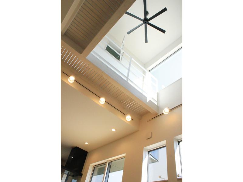 想い通りのライフスタイルを彩る 唯一無二の秀逸なデザインと 最先端のハイクオリティーな性能を兼備した家。