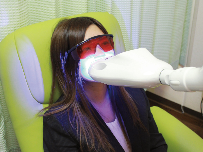 他では真似できない整顔美容整体法で誰もが驚く「立体的美小顔」を実現！