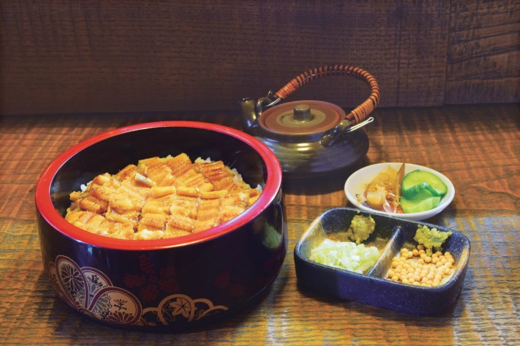 口の中でふわっと広がる穴子の食感！旨味ダレと絡んでご飯がススム！