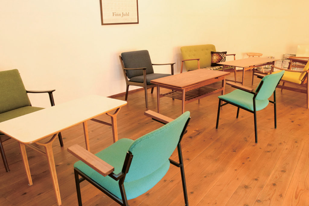 『パラティッシ』2階がくつろぎのブックカフェに！