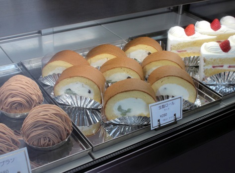 『菓子と珈琲 暖』シンプルで飾らないお菓子と珈琲を堪能！