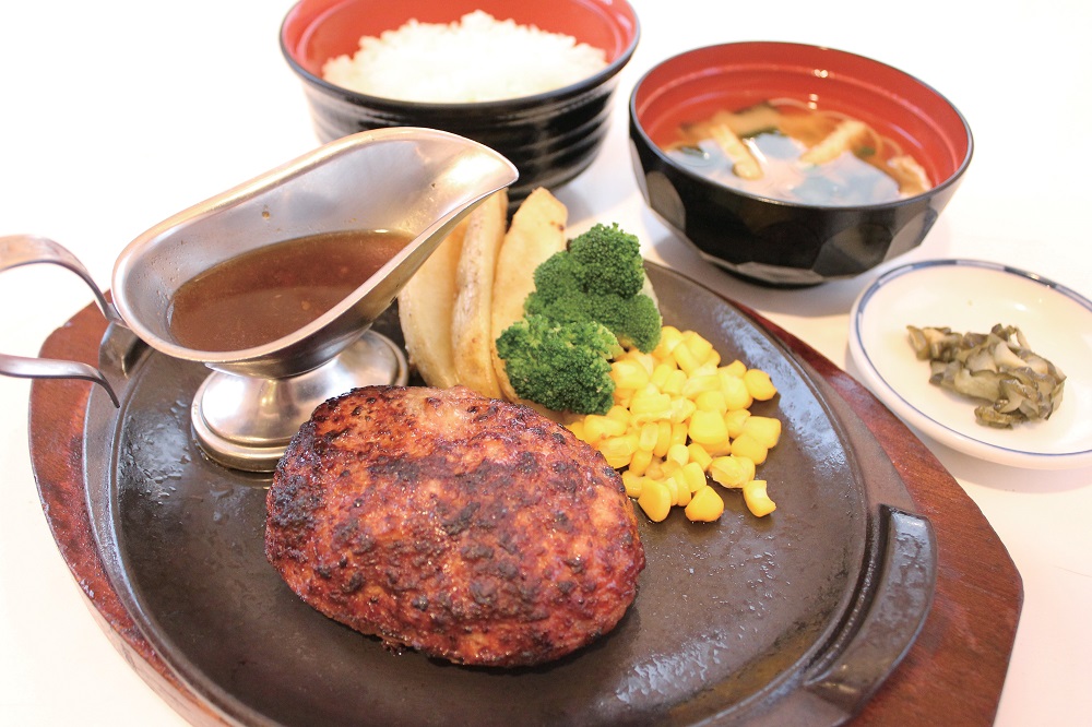 『ウェリントン』柔らかくてジューシー！口の中でほどける美味しさ