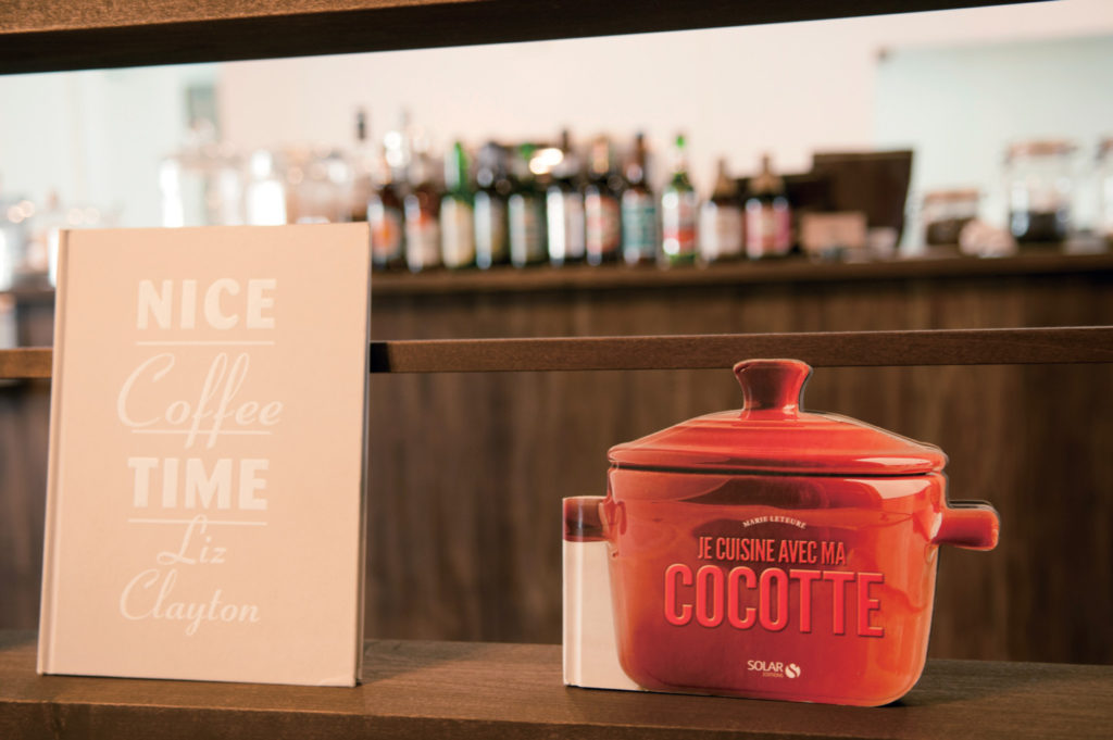 『Kinco. hostel+cafe』こだわりのコーヒーを飲みながら胸が高まる旅の世界へ出かけよう♪