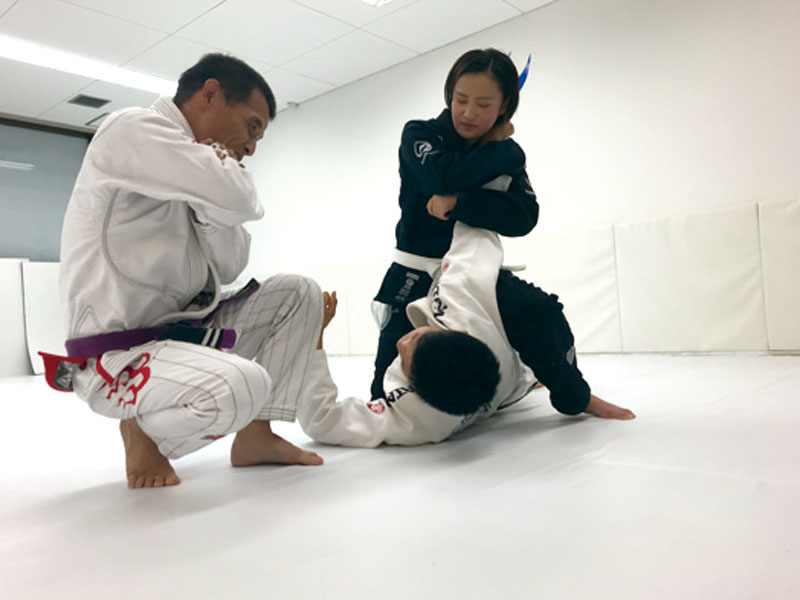 キックボクシング、ブラジリアン柔術を中心としたスポーツジム