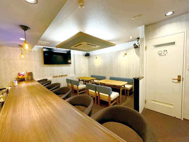 アットホームな隠れ家Bar！