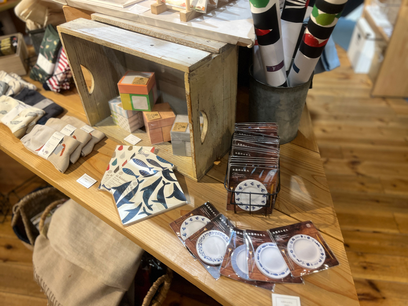 手紙社 紙ものフェア with マルモ印刷展示の様子