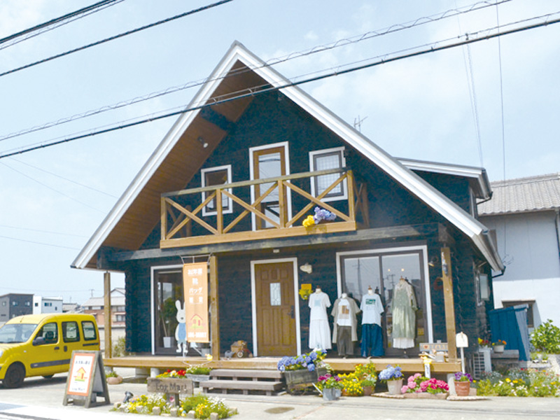 素敵なアイテムに出会えるログハウスShop