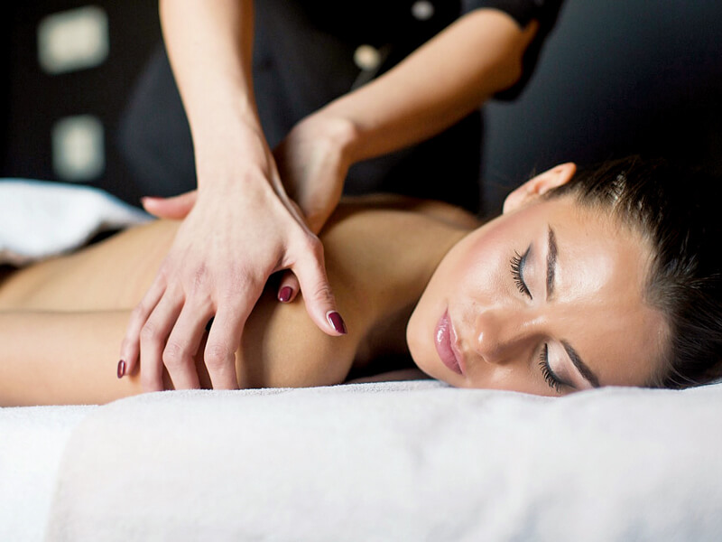 新導入ワックス脱毛、完全個室のハーブサウナも新設！