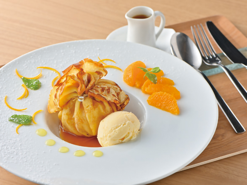 西海岸を想わせる寛ぎのリラックスカフェ