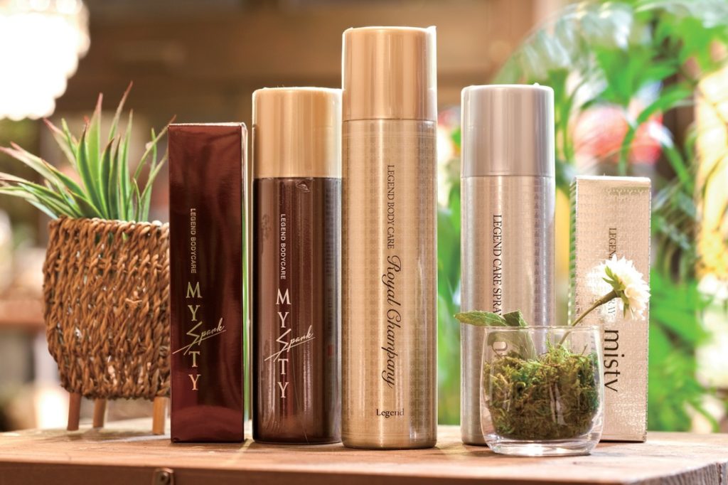 カフェ気分で寛げるサロンでトレンドもキレイも手に入れる！