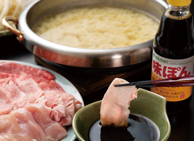 「オリーブまんでがん鍋」実行委員会事務局　県産食材をたっぷりと詰め込んだ香川の新名物「オリーブまんでがん鍋」が誕生！