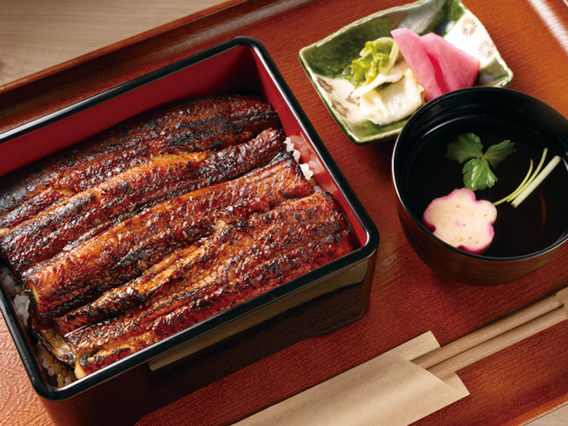 低価格で愉しめるふわふわの蒸し焼きうなぎ