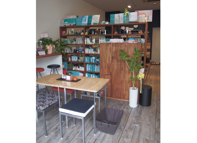 『COSMETIC Again 』内面からも美しさを磨けるトータルビューティサロン