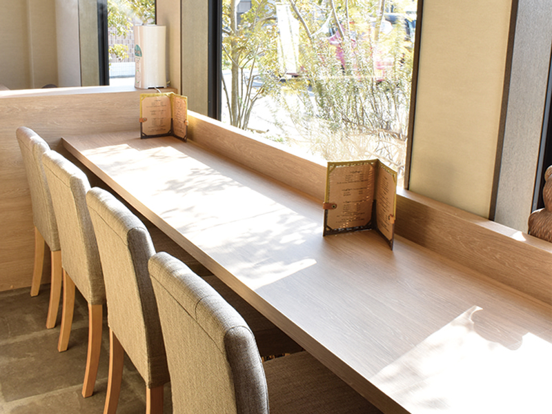 季節の美味しさを届ける人気パティスリーが10周年を機にリニューアル!