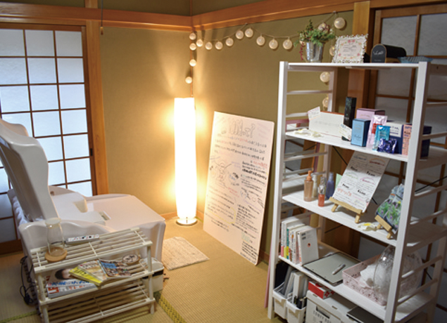 『YOSAPARK aloalo』古民家の一室で高級ハーブのよもぎ蒸しを