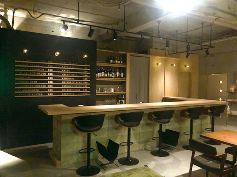 人と人との繋がりを生むカフェ･バー