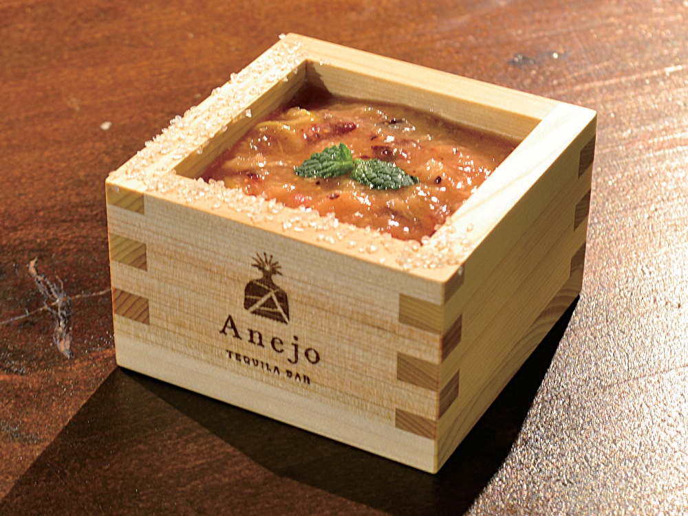 『TEQUILA BAR ANEJO』洗練された大人のための空間で70種類以上のテキーラと出会えるバー