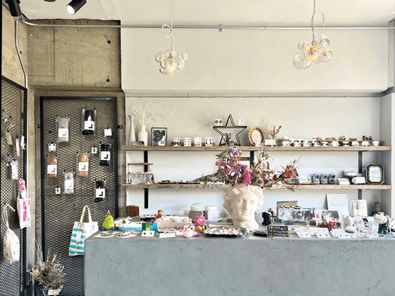 全国津々浦々の厳選人気アイテムが集結！