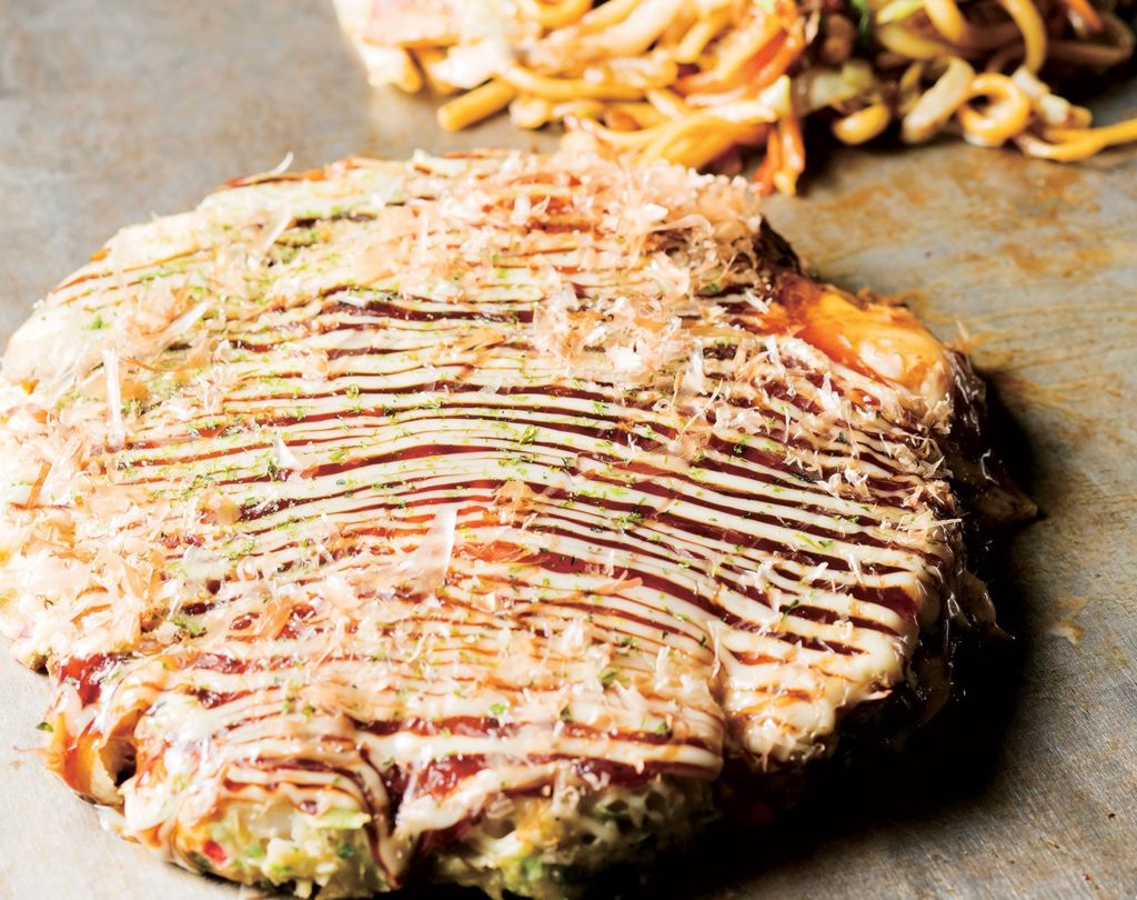 『お好み焼き　てん』厳選素材と秘伝の生地、絶妙な焼き加減が◎