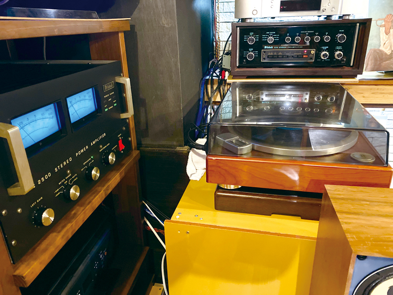 アナログレコードの本物の音を聴けるジャズ喫茶